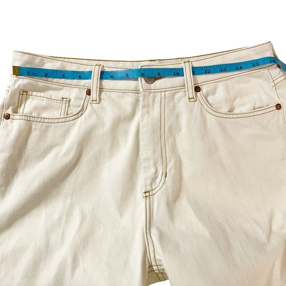 Elizabeth and James Size 31 White High Rise Vintage Straight Jeans - Picture 7 of 8